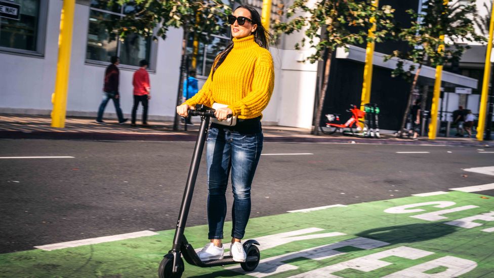 Are electric scooters faster than walking